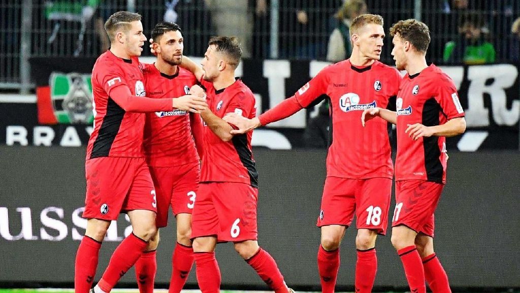 法兰克福：欧冠赛场上的&ldquo;不屈行者&rdquo;